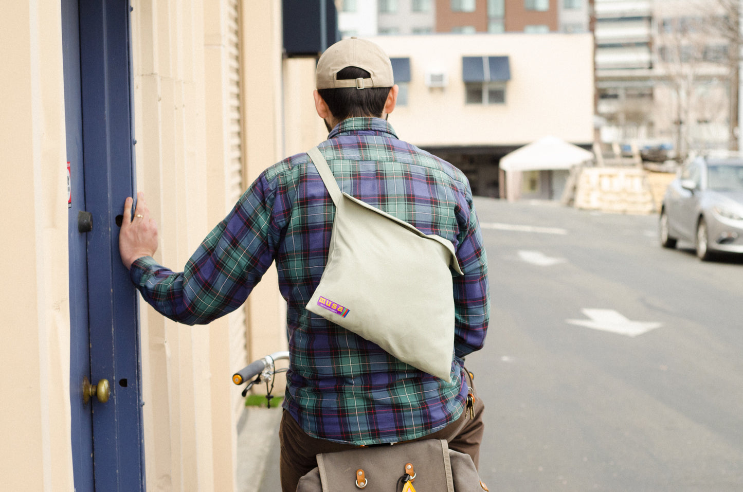 MUSAette - a simple bag made of nice fabric. A Tuition Special!