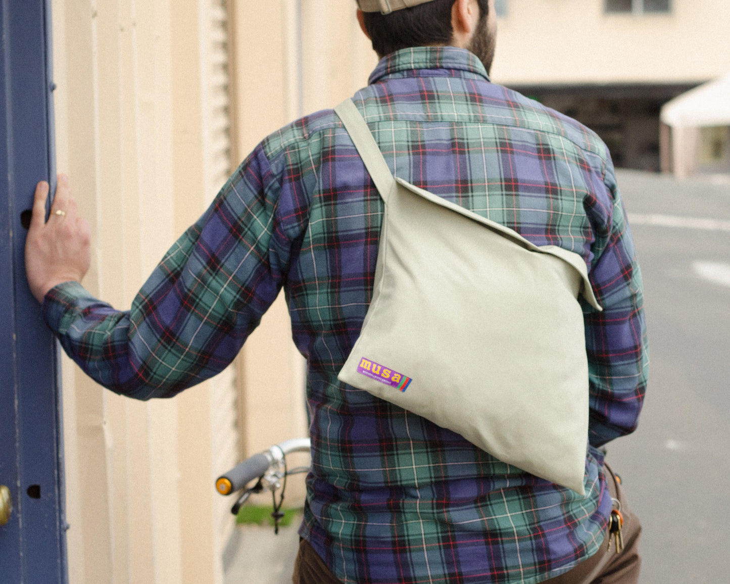 MUSAette - a simple bag made of nice fabric. A Tuition Special!