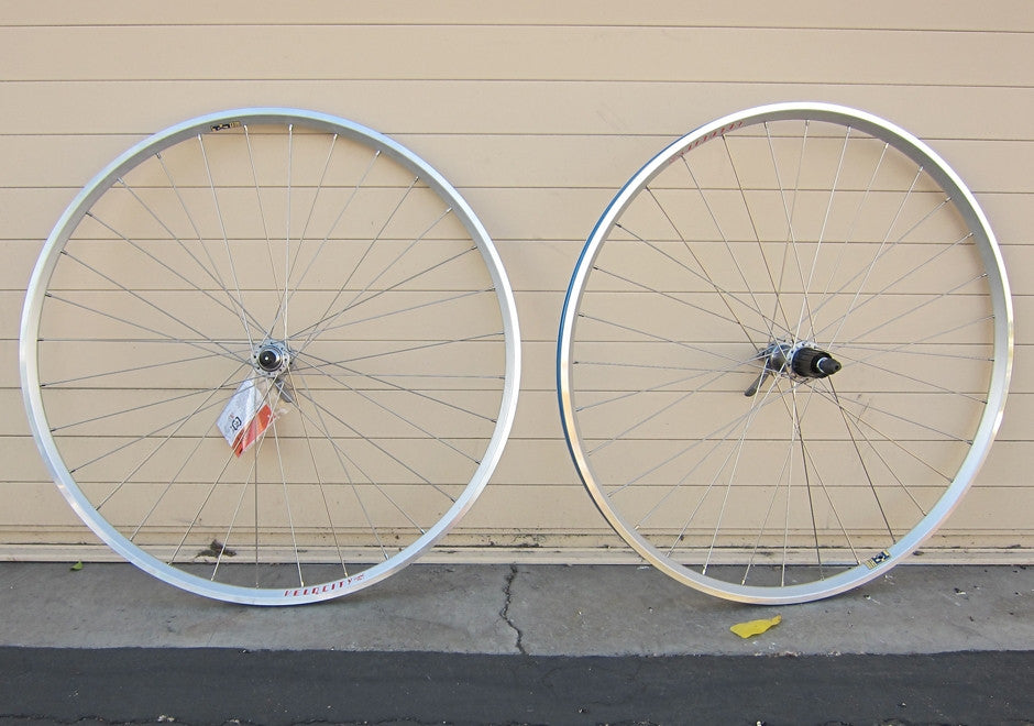 Wheelset - 700c Shimano 105/Velocity A23, bto