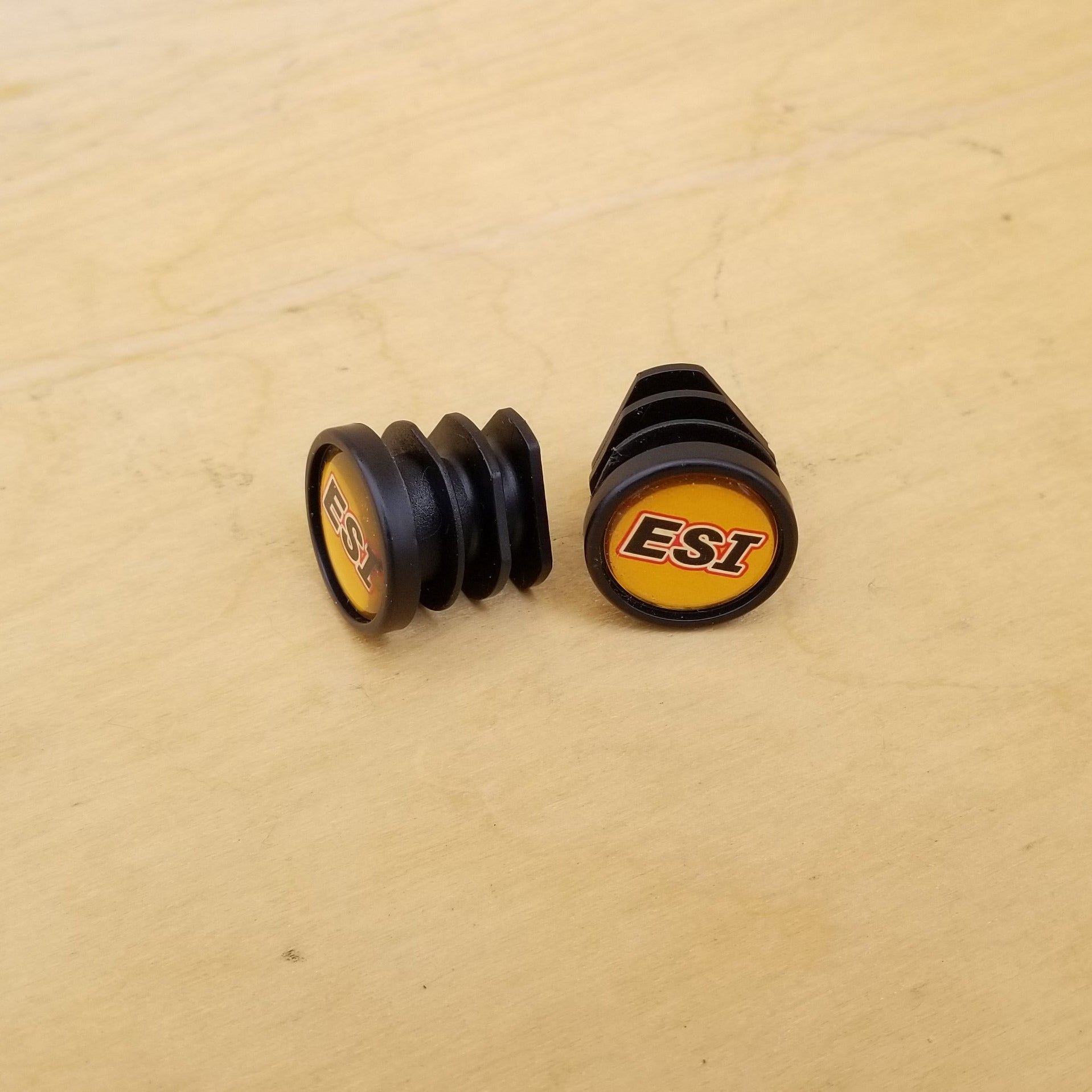 Handlebar bar end plugs ESI (pair) – Rivendell Bicycle Works