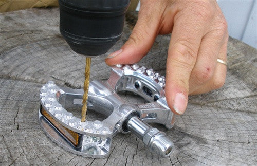 Pedal Spikes - 32 pack