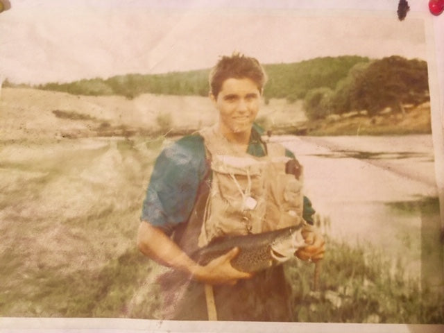 No. 19. Early NOVEMBER. Platy-shirt, some race, a fish