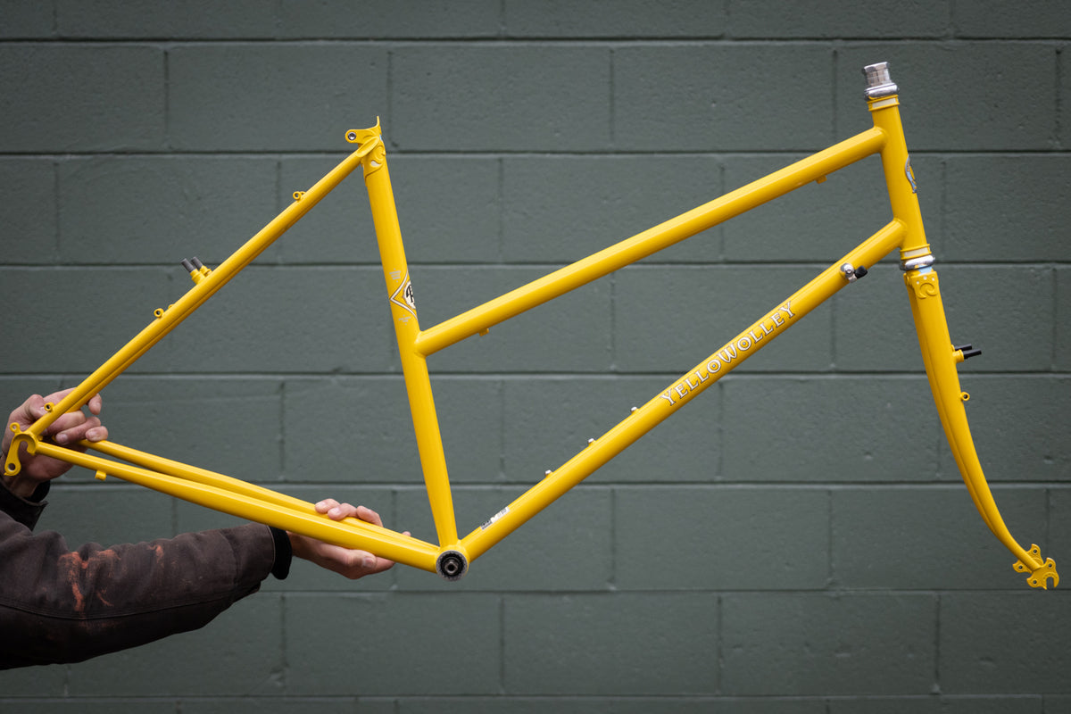 Frame - YelloWolley