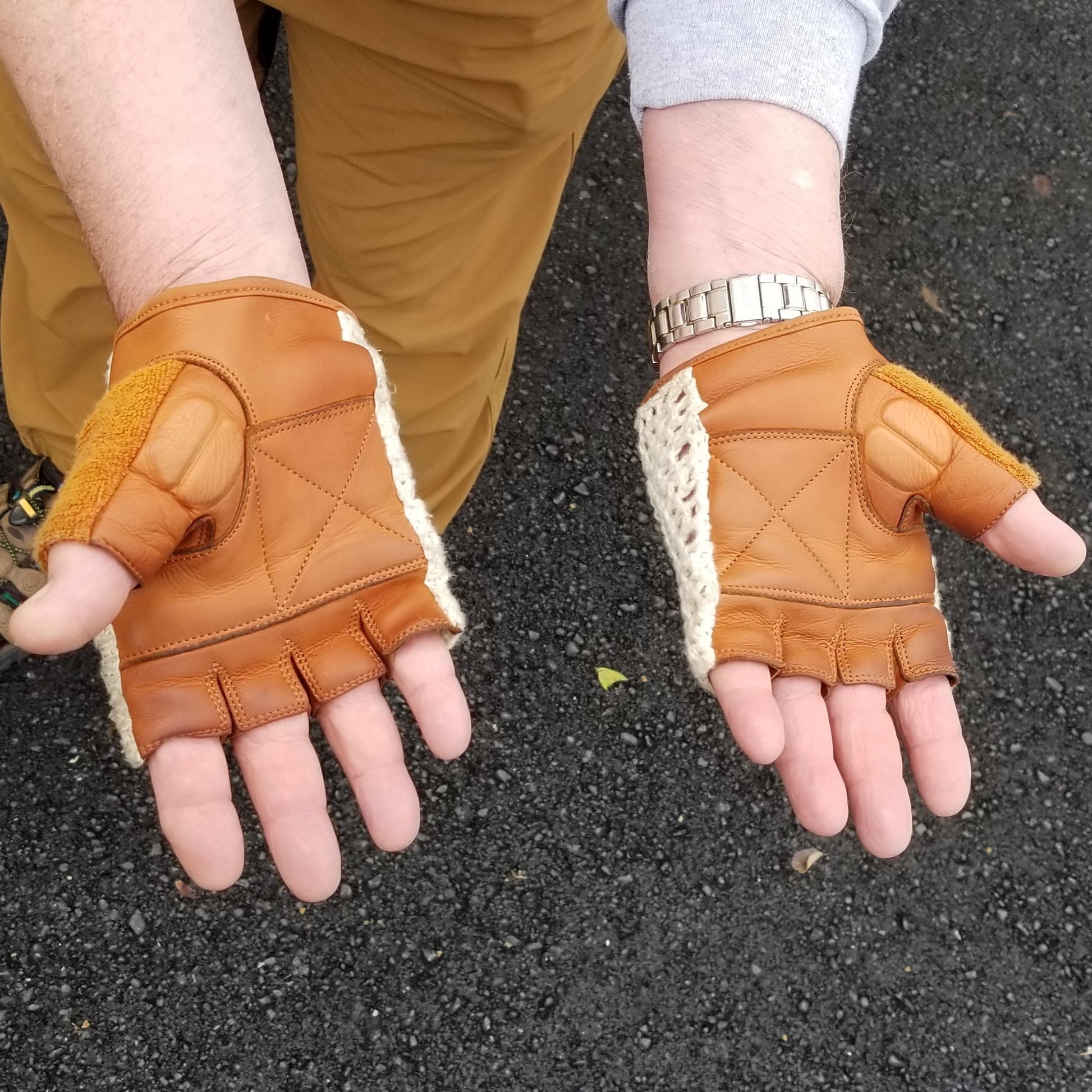 leather bicycle gloves Cow Gloves, Lightly padded – Rivendell Bicycle Works