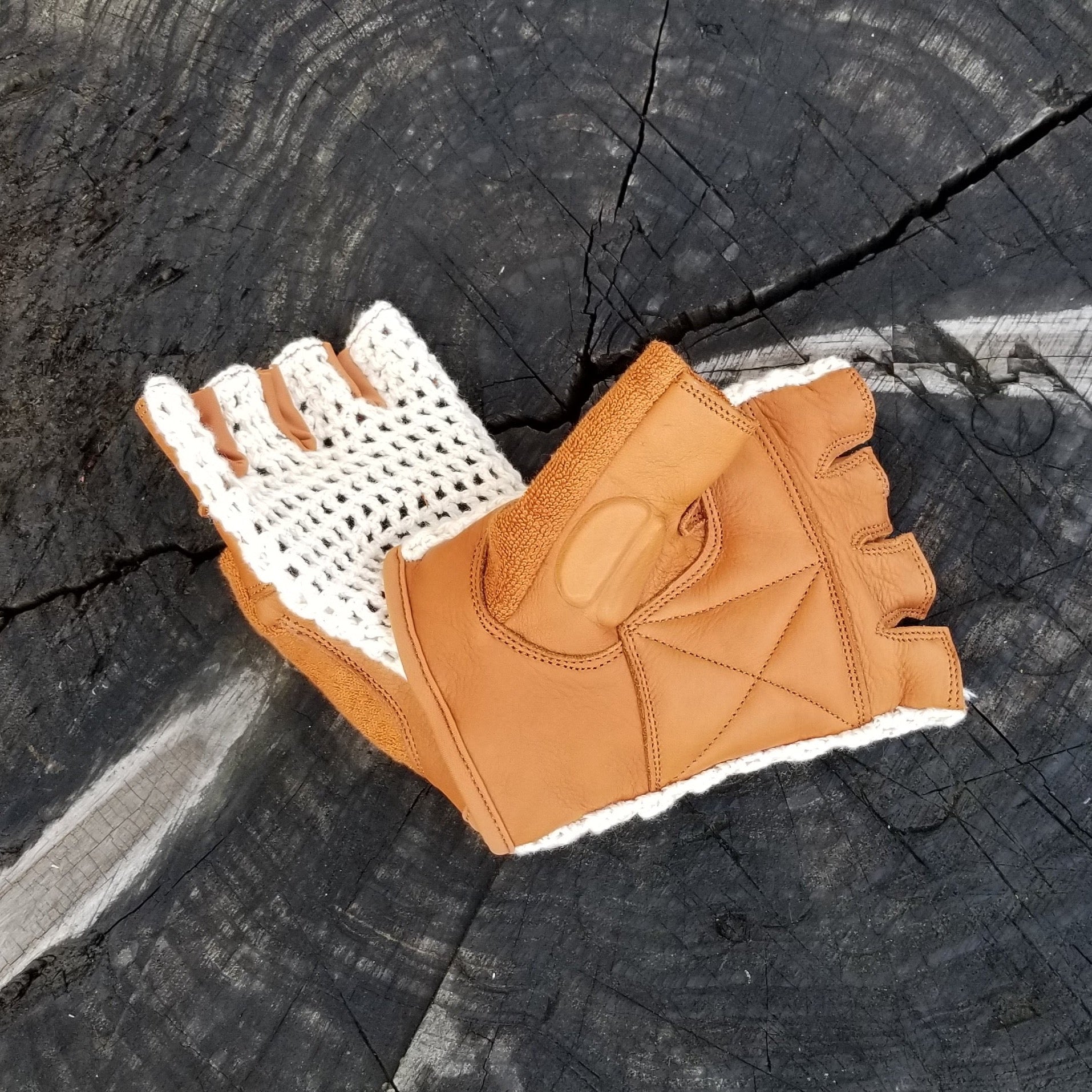 Cow Gloves, Lightly padded – Rivendell Bicycle Works Cow Gloves, Lightly padded – Rivendell Bicycle Works