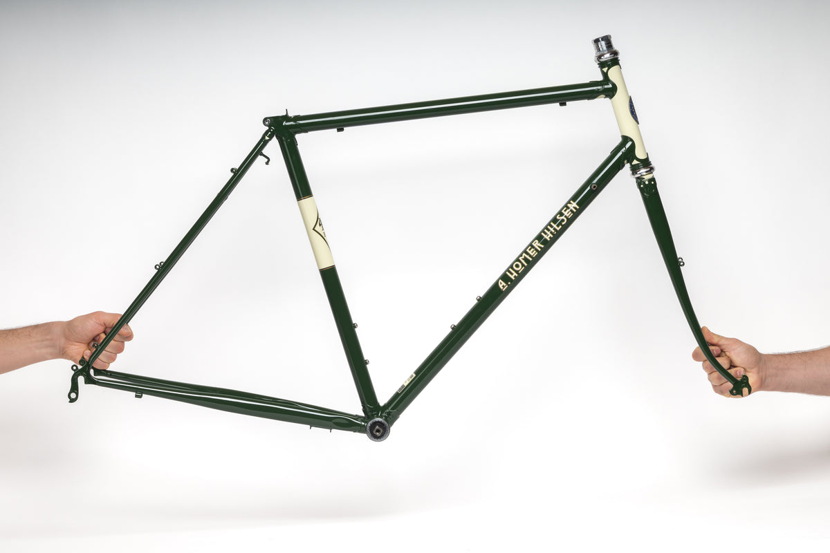 Frame - A. Homer Hilsen 2025