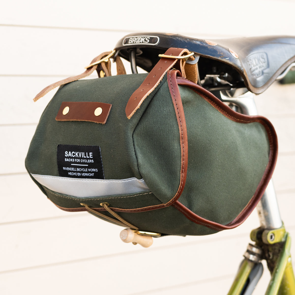 Sackville Bananasack