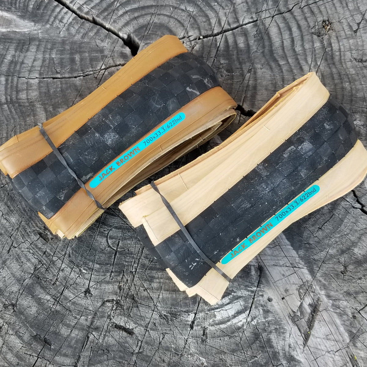 Tire 700c x 33.333 - Jack Brown Blue, tough