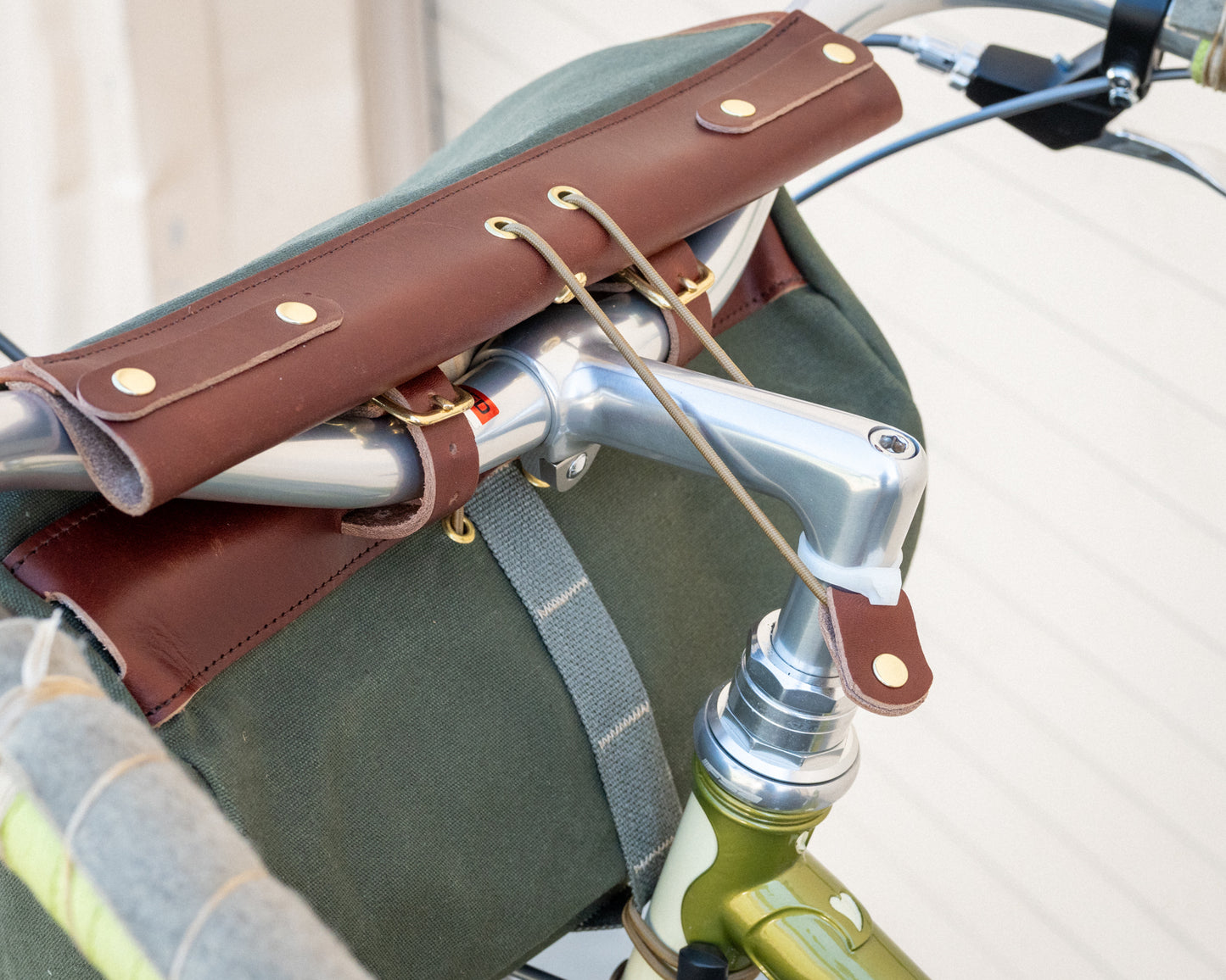 Sackville Rollo handlebar bag