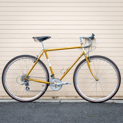 54cm Hillborne - Demo - Mustard