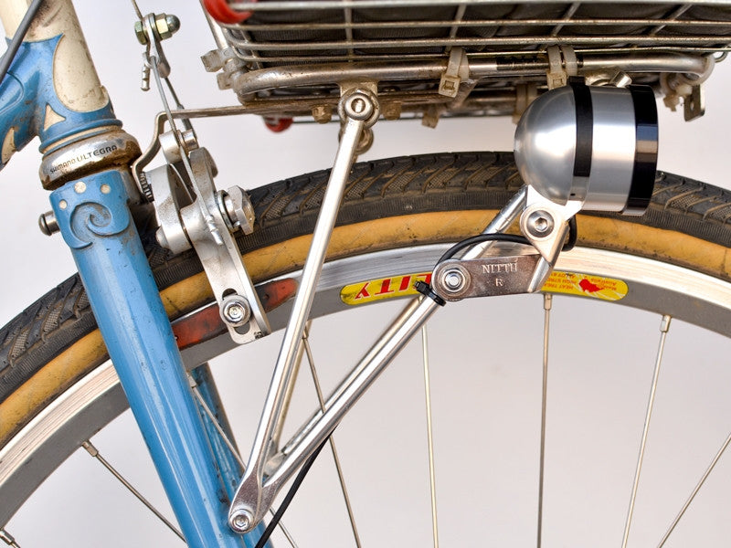 Bicycle lamp top holder