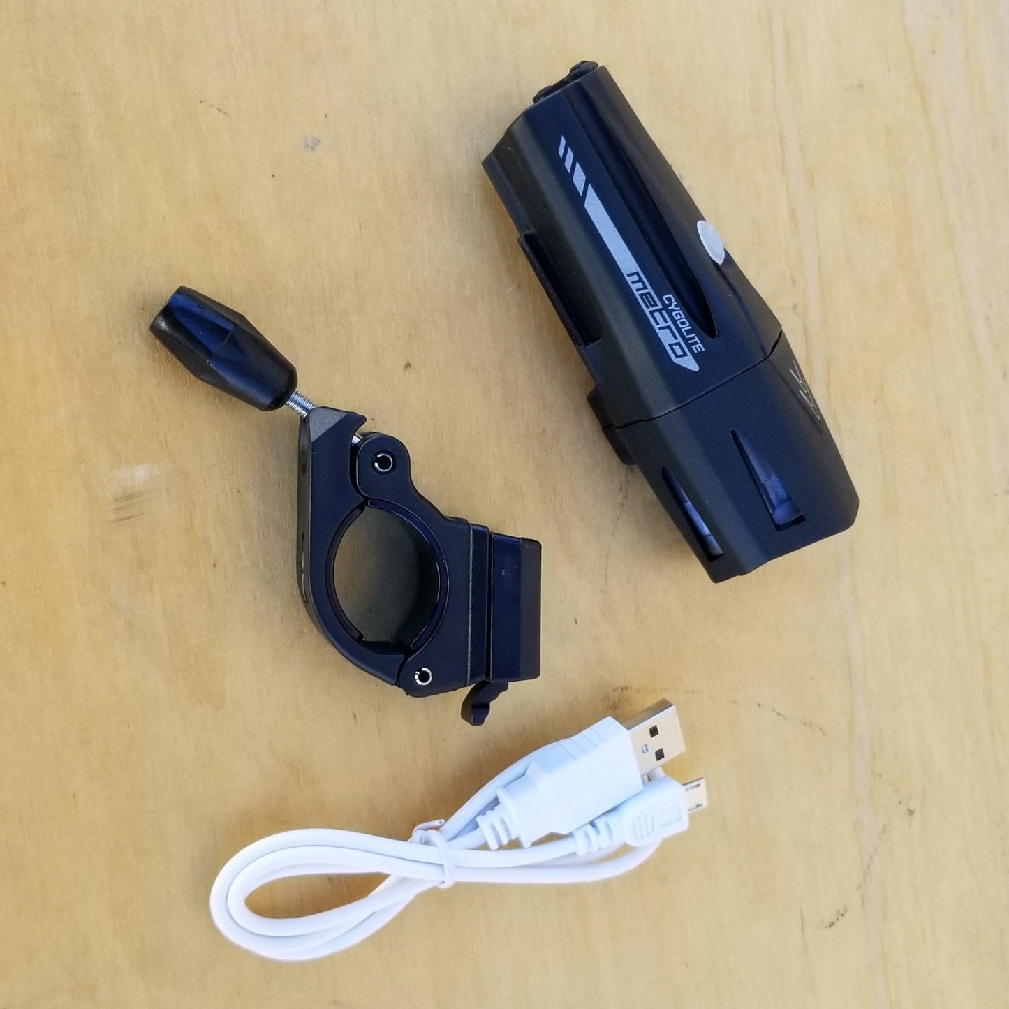 Light - Rechargeable battery - Cygolite Metro Plus 650 USB rechargeable