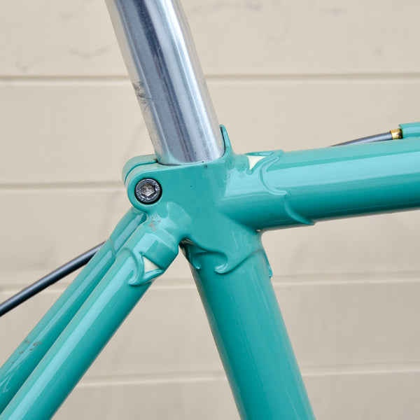 Best steel frame online touring bikes