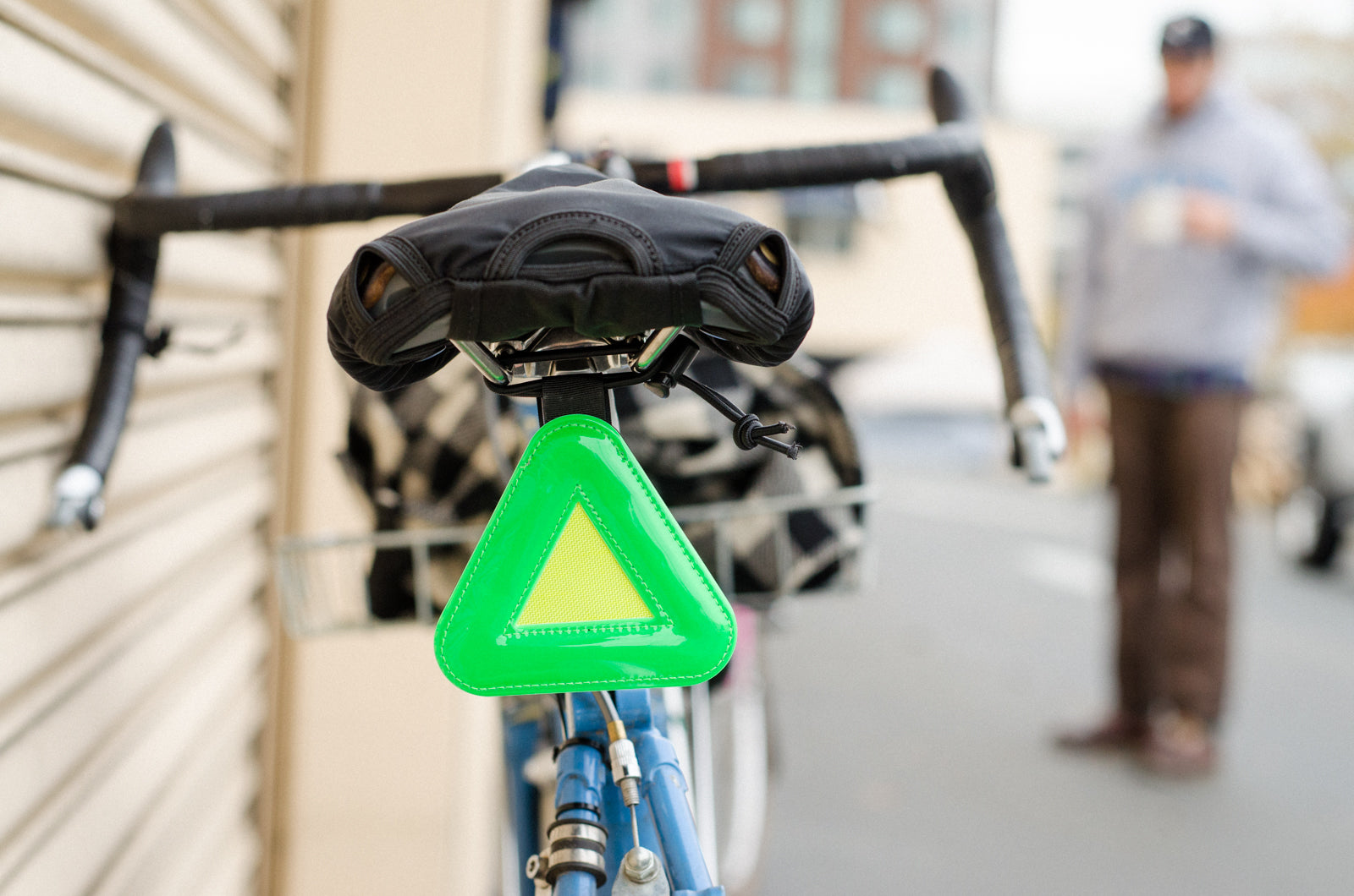 Blue Lug Reflector Triangle - Color picked at random – Rivendell